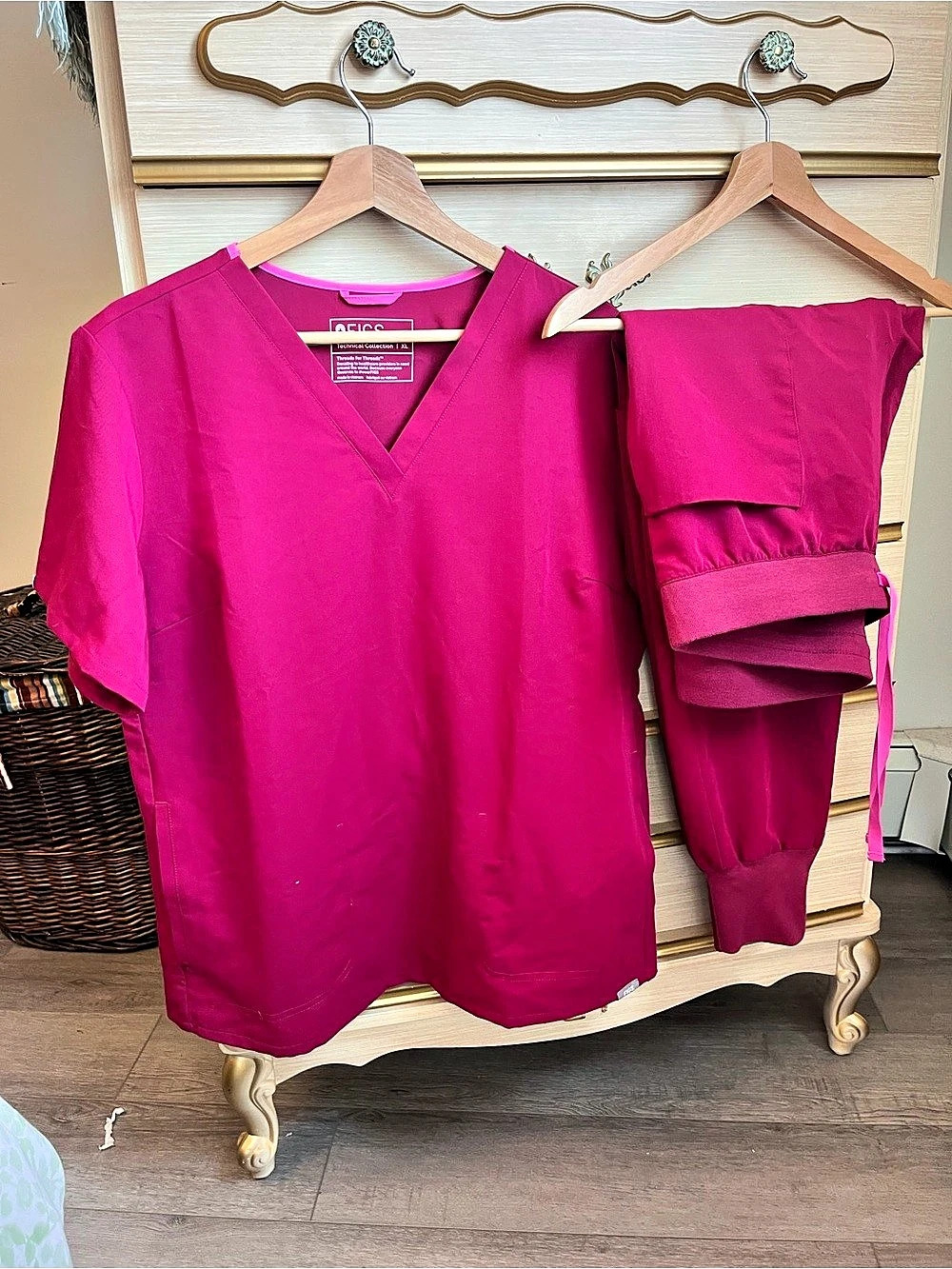 FIGS Scrub Set Size L